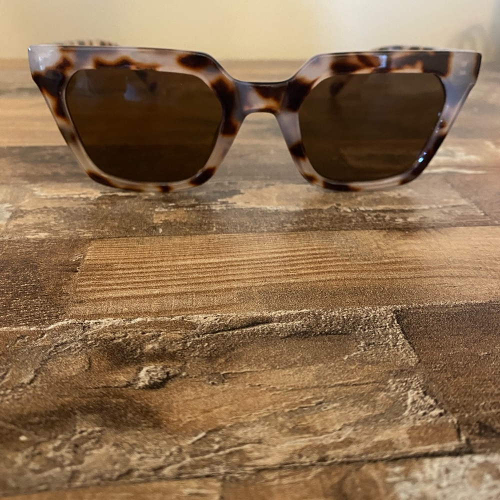 Old Navy Sunglasses